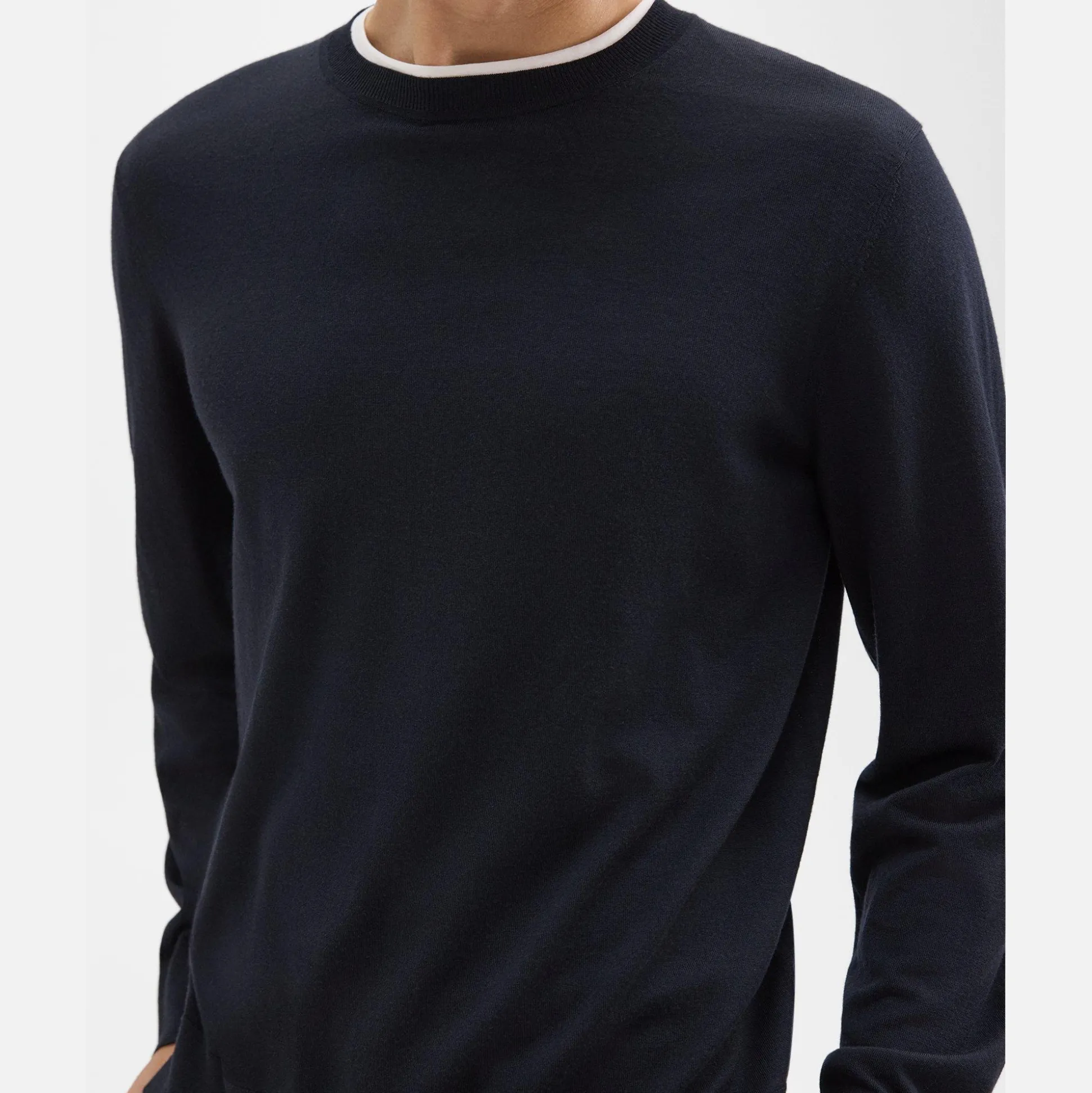 Theory Crewneck Sweater In Regal Wool-Men Sweaters + Cardigans