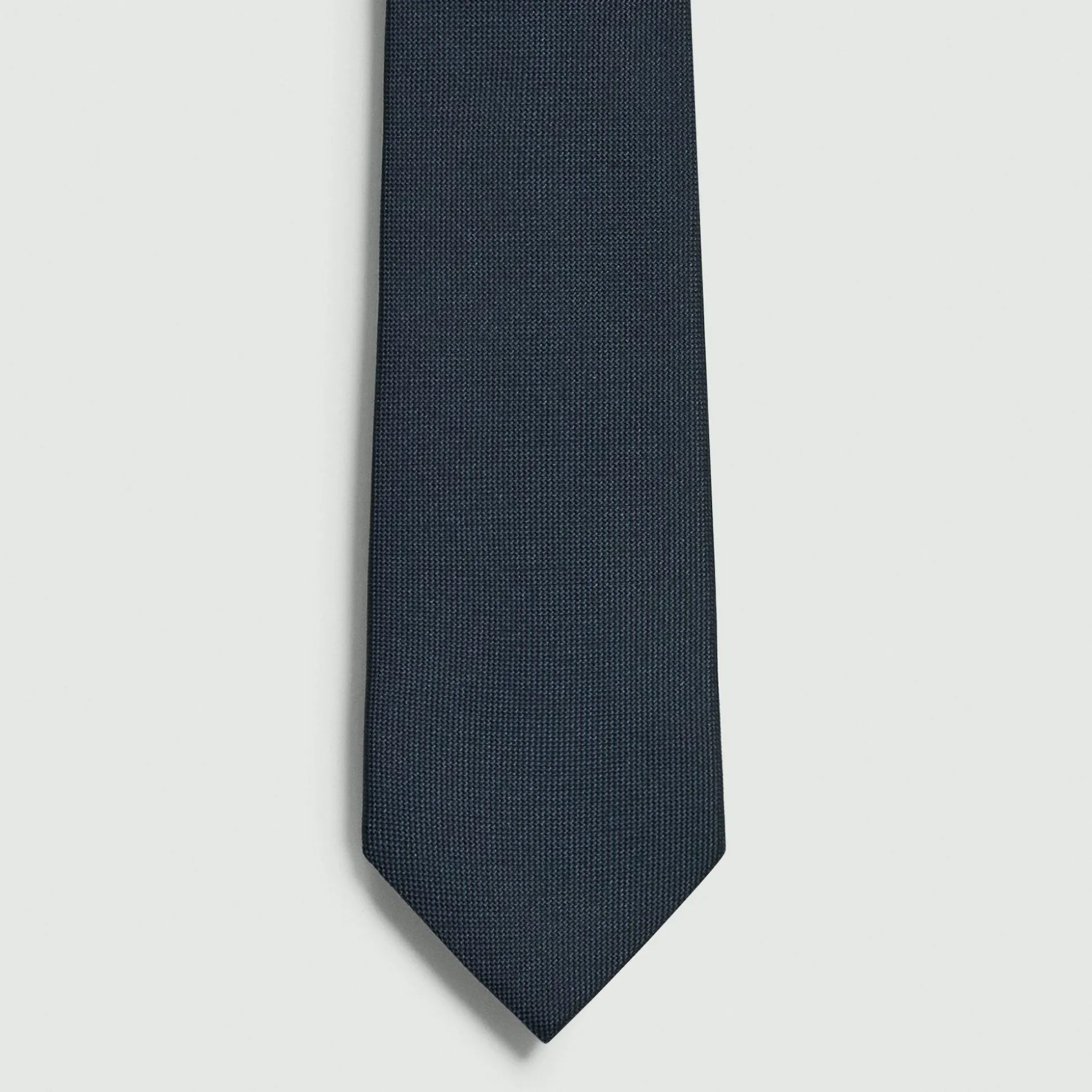Theory Roadster Slim Tie In Silk-Men Accessories