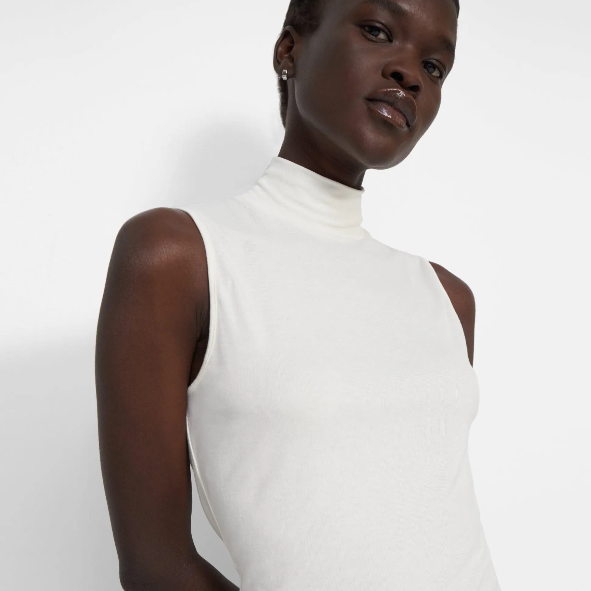 Theory Sleeveless Turtleneck Sweater In Ribbed Viscose-Women T-Shirts
